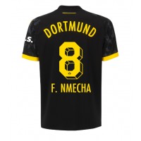 Pánský Fotbalový dres Borussia Dortmund Felix Nmecha #8 2023-24 Venkovní Krátký Rukáv